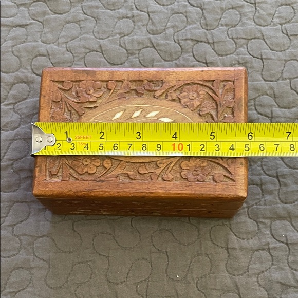 Handcrafted Wooden Jewelry Box with Floral Design - Picture 6 of 8